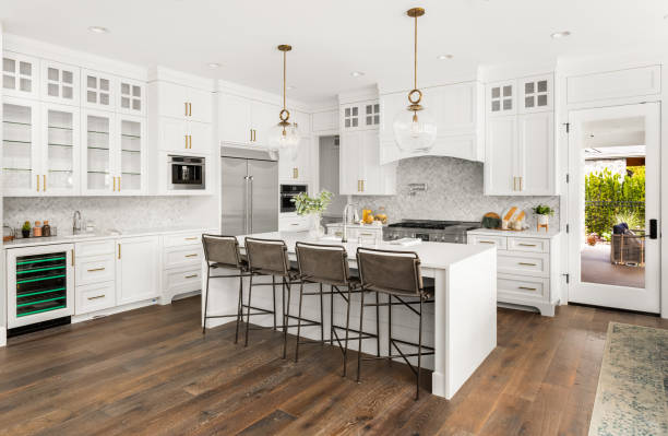 24/7 Emergency Cabinet Installation experts in Sanibel, FL